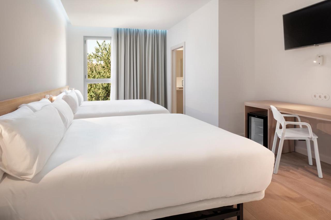 B&B Hotel Лерида Екстериор снимка